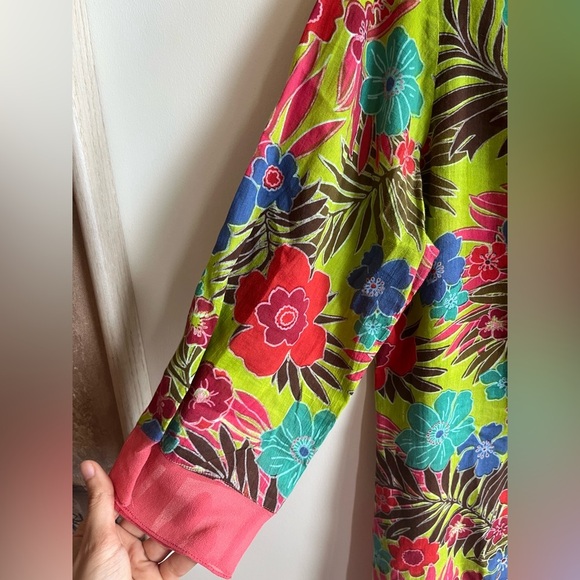 Holt Renfrew Vintage Colourful Floral Tunic Top - Picture 4 of 9